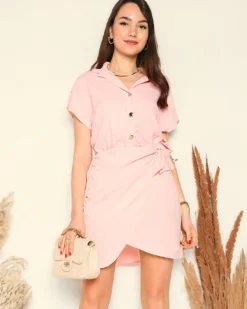 Różowa damska mini sukienka z wiązaniem - Odzież