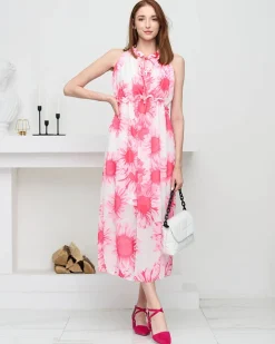 Różowa damska sukienka maxi w kwiaty- Odzież