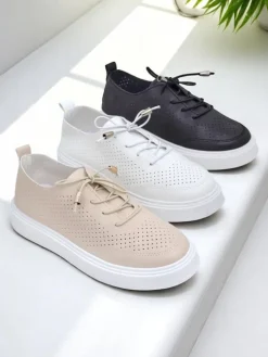 Royalfashion Ażurowe damskie sportowe półbuty sznurowane Vaned