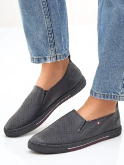 Royalfashion Ażurowe damskie półbuty slip on Vielles