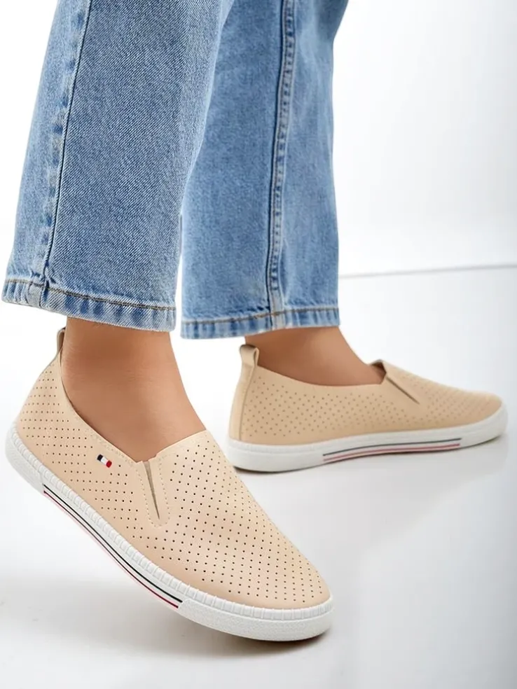 Royalfashion Ażurowe damskie półbuty slip on Vielles