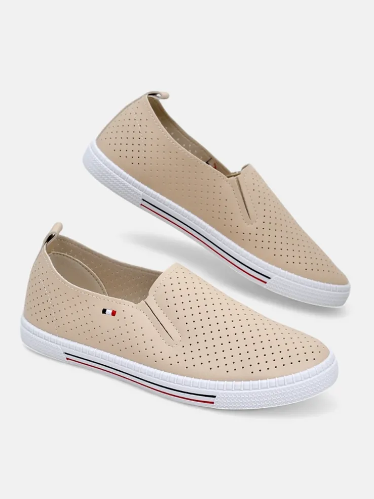 Royalfashion Ażurowe damskie półbuty slip on Vielles