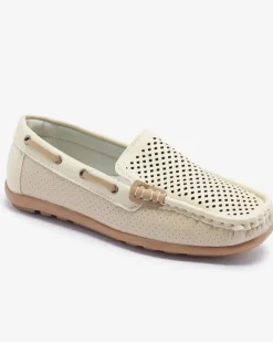 Royalfashion Ażurowe dziecięce mokasyny w kolorze beżowym Neddax