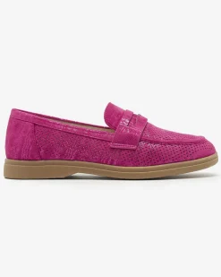 Royalfashion Ażurowe fuksjowe damskie mokasyny z połyskującym wykończeniem Idesa