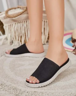 Royalfashion Ażurowe klapki damskie Ererra