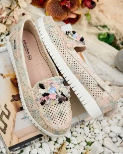 Royalfashion Ażurowe mokasyny damskie z koralikami Nasfali