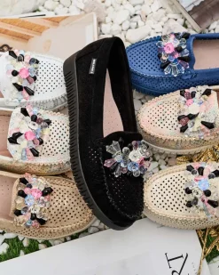 Royalfashion Ażurowe mokasyny damskie z koralikami Nasfali