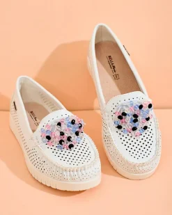 Royalfashion Ażurowe mokasyny damskie z koralikami Namis
