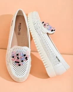 Royalfashion Ażurowe mokasyny damskie z koralikami Namis