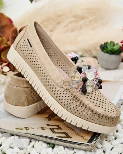 Royalfashion Ażurowe mokasyny damskie z koralikami Nasfali