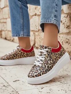 Royalfashion Ażurowe sportowe sneakersy damskie Leopess