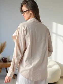 Royalfashion Bawełniana koszula zdobiona falbanami i zapinana na guziki