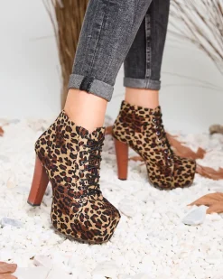 Royalfashion Beżowe botki damskie na wysokim słupku w panterkę Seficone