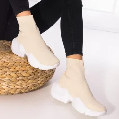 Royalfashion Beżowe damskie wysokie sportowe buty Gohi