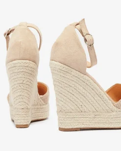 Royalfashion Beżowe damskie sandały na koturnie Meylasi