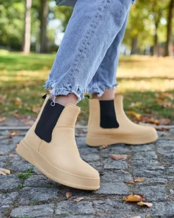 Royalfashion Beżowe damskie botki a'la śniegowce Uteris