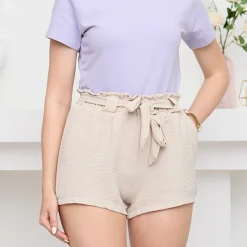 Royalfashion Beżowe damskie materiałowe krótkie spodenki