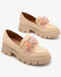 Royalfashion Beżowe damskie mokasyny z kolorowymi kryształkami Crystal Glam