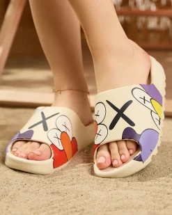 Royalfashion Beżowe damskie klapki Elmino