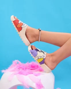 Royalfashion Beżowe damskie klapki Elmino