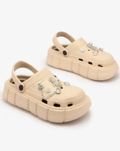 Royalfashion Beżowe damskie klapki gumowe Kooranza