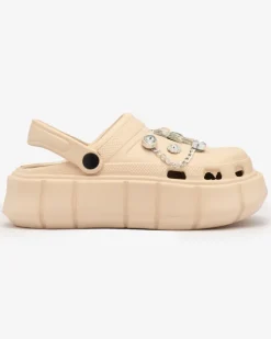 Royalfashion Beżowe damskie klapki gumowe Kooranza