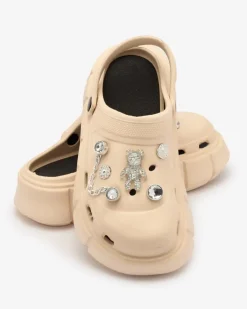 Royalfashion Beżowe damskie klapki gumowe Kooranza