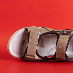 Royalfashion Beżowe dziecięce sandały na rzepy Roser