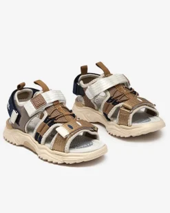 Royalfashion Beżowe dziecięce sandałki na rzepy Meteris