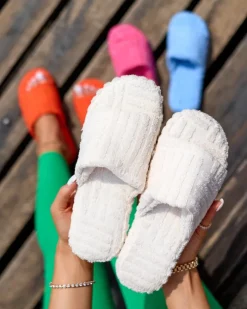 Royalfashion Beżowe klapki damskie tkaninowe Tylles