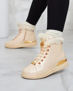 Royalfashion Beżowe lakierowane damskie ocieplane botki Sylnina