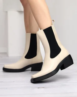 Royalfashion Beżowe wsuwane damskie wysokie botki Darran