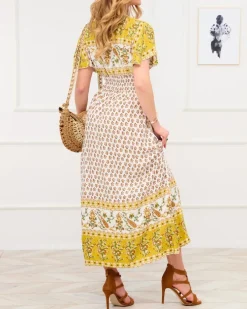 Royalfashion Biała letnia sukienka damska