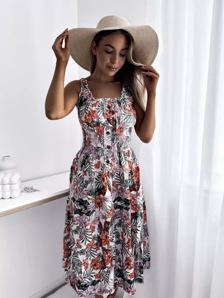 Royalfashion Biała sukienka damska za kolano z motywem roślinnym