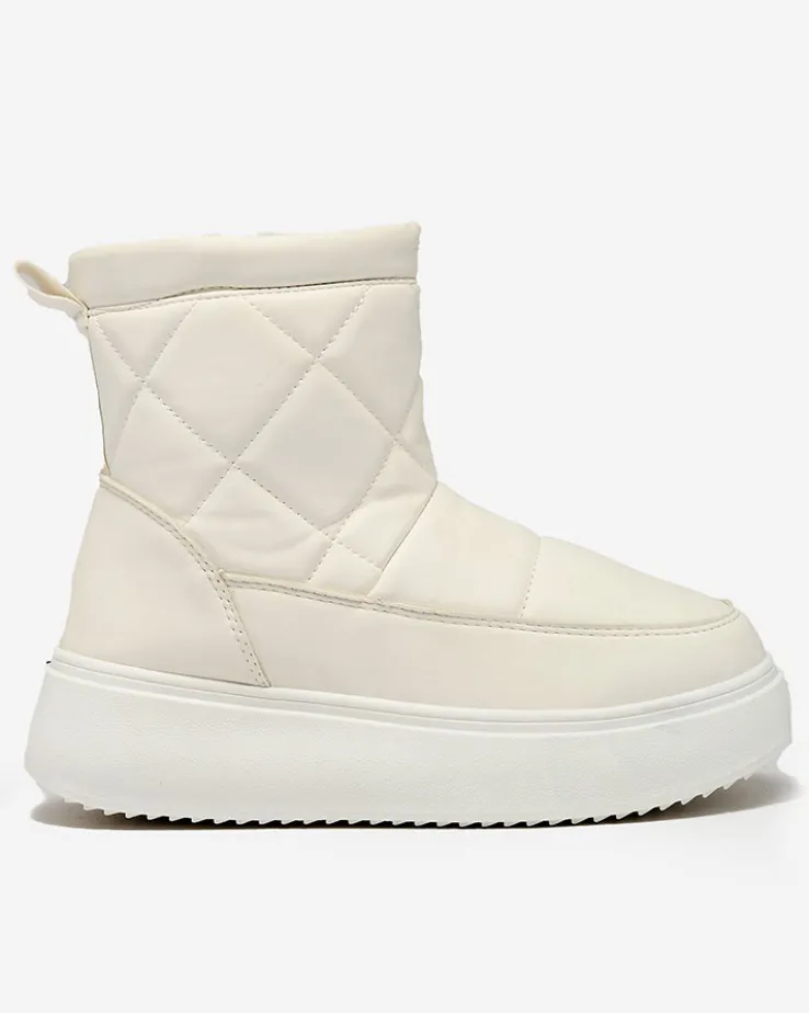 Royalfashion Białe damskie botki a'la śniegowce Kacecica