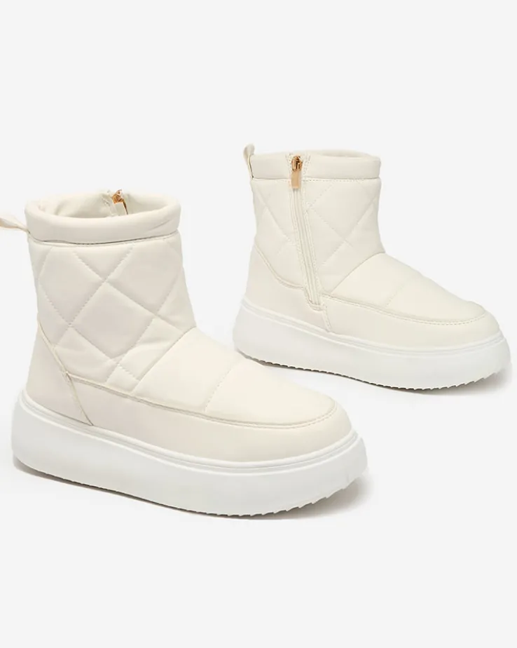 Royalfashion Białe damskie botki a'la śniegowce Kacecica