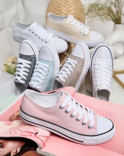 Royalfashion Białe damskie klasyczne sznurowane trampki Ogisa