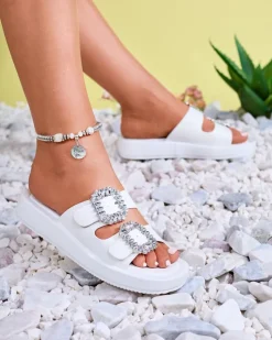 Royalfashion Białe klapki damskie z kryształkami Azazel