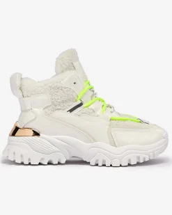 Royalfashion Białe sportowe buty damskie z futerkiem i neonowymi zielonymi sznurówkami Sagglo