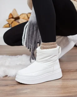 Royalfashion Białe wsuwane śniegowce damskie Maderta