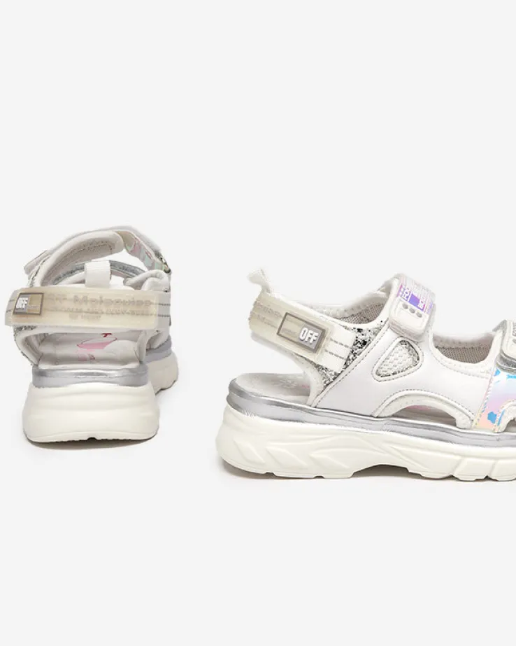 Royalfashion Biało-srebrne sandały dziecięce z kolorowymi wstawkami Murino