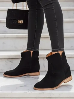 Royalfashion Botki a'la kowbojki na krytym koturnie Blueston