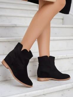 Royalfashion Botki a'la kowbojki na krytym koturnie Blueston