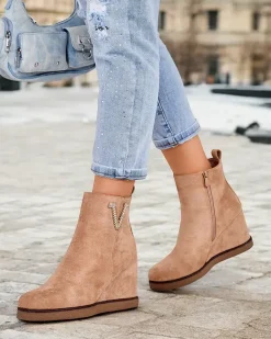 Royalfashion Botki damskie na koturnie Nerias