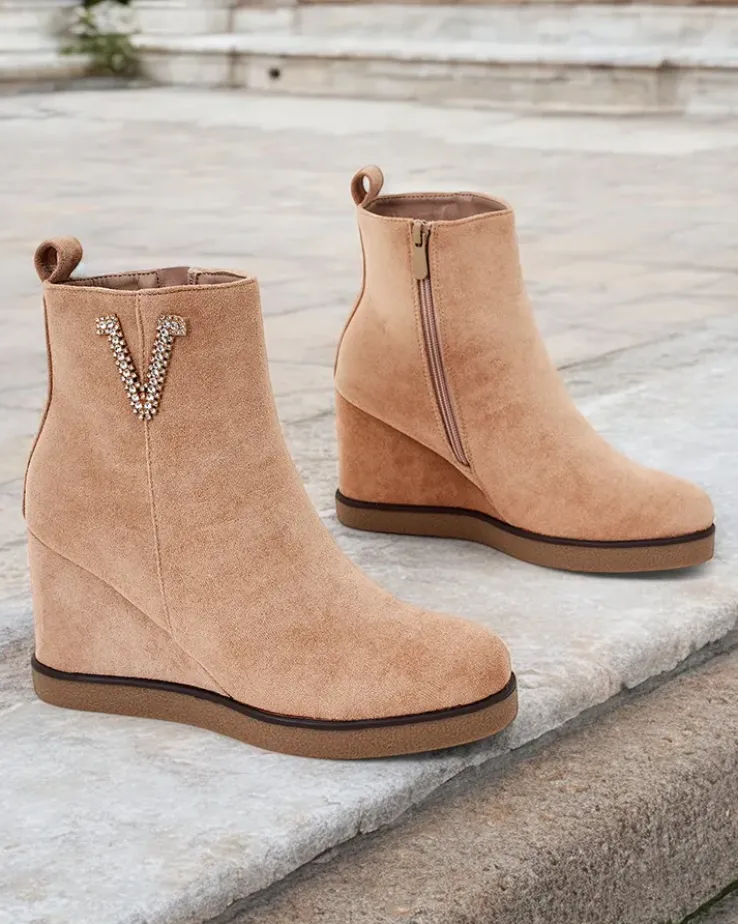 Royalfashion Botki damskie na koturnie Nerias