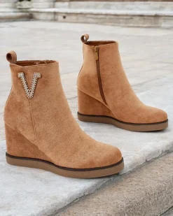 Royalfashion Botki damskie na koturnie Nerias