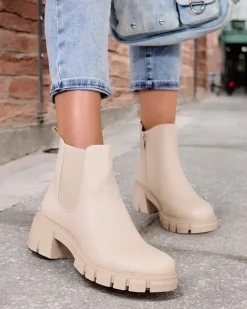 Royalfashion Botki damskie na słupku Velly