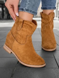 Royalfashion Brązowe botki a'la kowbojki na krytym koturnie Jelluma