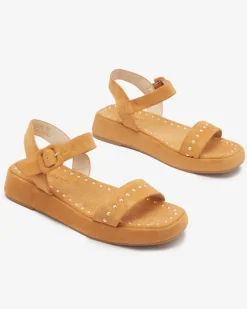 Royalfashion Brązowe sandały damskie z dżetami Franssia