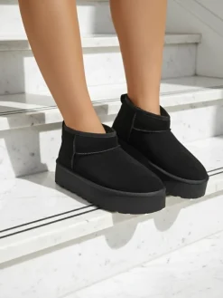 Royalfashion Buty a'la śniegowce damskie na platformie w kolorze czarnym Dagodo